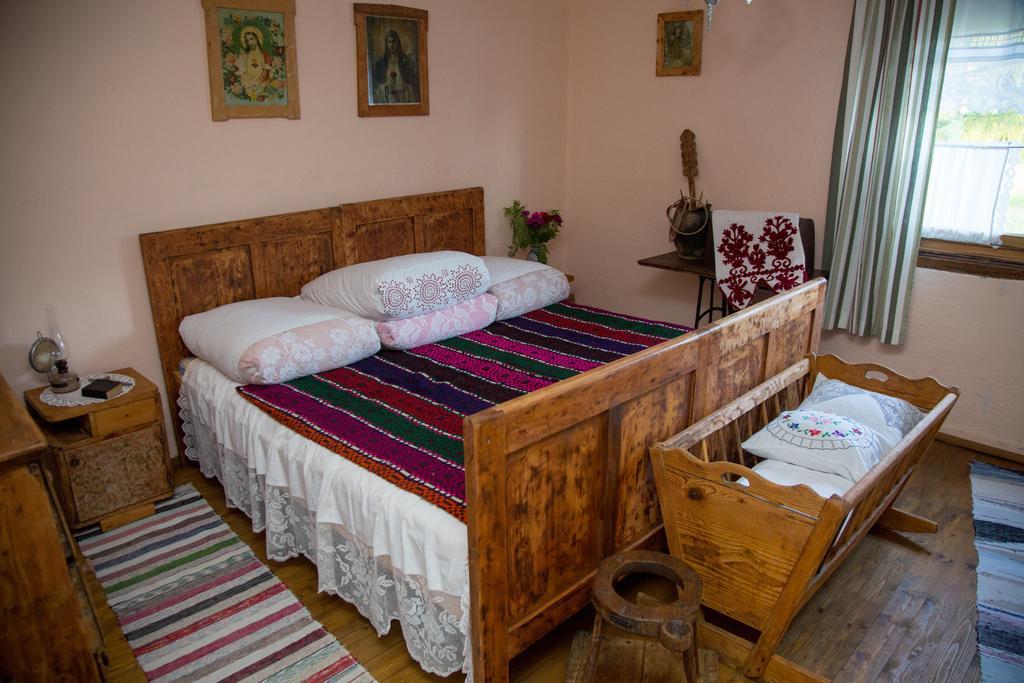 Apartment Eko Etno Selo Stara Kapela, Pavina Kuca מראה חיצוני תמונה