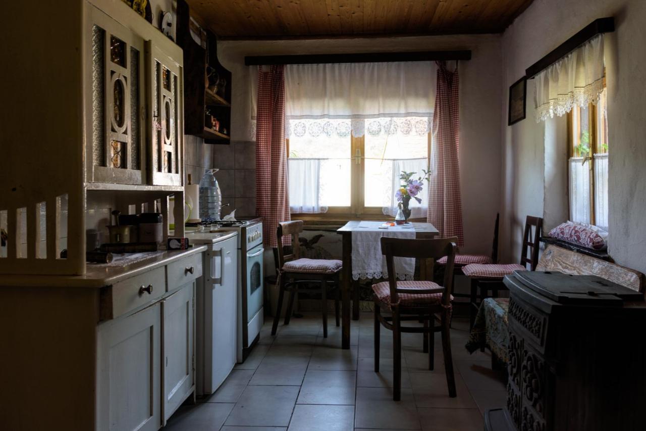 Apartment Eko Etno Selo Stara Kapela, Pavina Kuca מראה חיצוני תמונה